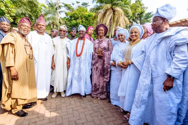 Idris Ajimobi weds Fatima Ganduje new 2 (3)